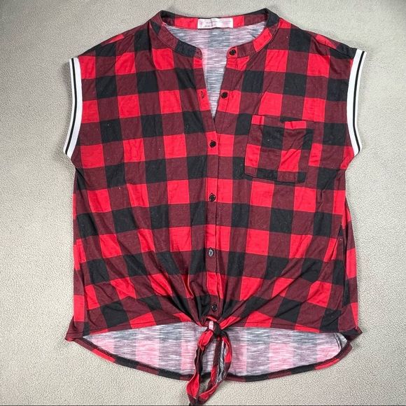 4/$32 No Boundaries 📌 size Xl red black checkered shirt bottom knot button down - Picture 5 of 8
